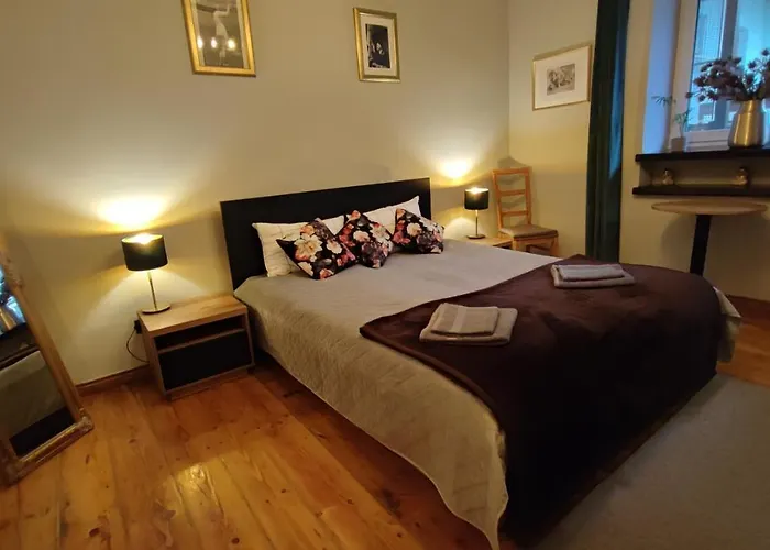 Singer Apartament